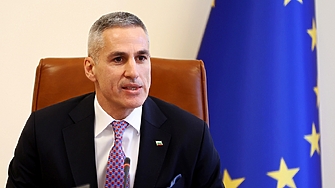 Не, генералният адвокат не е казал "България е имала право да отстрани Гюров като подуправител на БНБ“