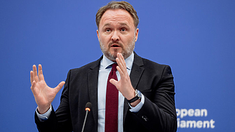 ЕС готви ограничения на потреблението на горива