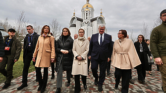 Нейнски в Буча: Виждаме какво оставя Путин след себе си (СНИМКИ)
