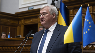 Украйна отмени препоръката към гражданите си да избягват пътувания до Унгария