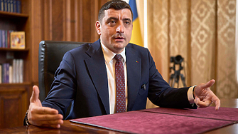 "Политико": левица и тръмписти се обединяват, за да свалят проевропейското правителство на Румъния