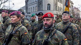 Германия се въоръжава с "Пехотинец на бъдещето"