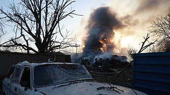 Шестнайсет души загинаха при удари в Украйна и Русия