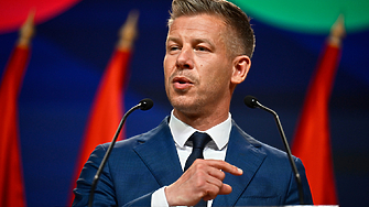 Модьор иска от Фицо отмяна на закон, застрашаващ етническите унгарци в Словакия