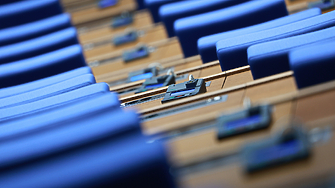 ГЕРБ губи над 208 000 гласа, "Възраждане" - над 187 000. ПП-ДБ обаче качва с 62 771 