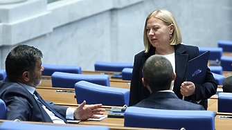 Надежда Йорданова: Едни олигарси да не заменят други олигарси. Подкрепа за Украйна срещу руския агресор