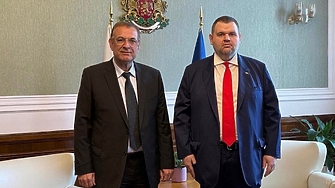 Новата власт взе от Пеевски кабинет № 222А с герба – и тя ще прави „музей“