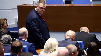 ДЕНЯТ В НЯКОЛКО РЕДА: ПБ забави избора на ВСС. С подкрепа от ГЕРБ и ДПС