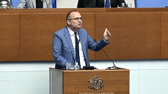 Окончателно: НС прие мерките срещу инфлацията, опозицията предупреди за „бухалки“