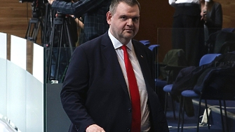 КС отмени решението на предишния парламент за Съвета за мир на Тръмп