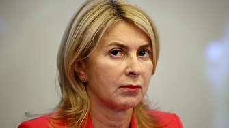 Кметицата на Габрово иска от Радев спешни мерки срещу битовата престъпност
