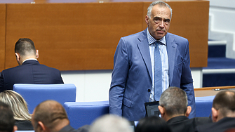 Пеевски тепърва ще има проблеми с доказването на милионите си, закани се Кутев от ПБ