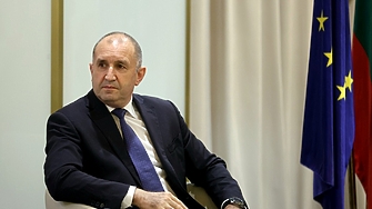 Радев пуска 8 самолета на САЩ у нас за операцията срещу Иран