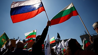 ДЕНЯТ В НЯКОЛКО РЕДА: Приятелите на Русия в парламента се увеличават. Приятелите на САЩ - също