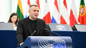 ЕК одобри проект на Ицо Хазарта за образователни лагери за бедни деца